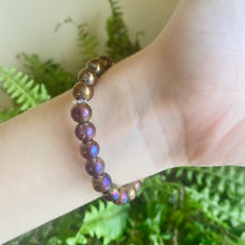 Load image into Gallery viewer, Iridescent Oil Slick Bracelet
