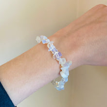 Load image into Gallery viewer, Opalite Chip Bracelet
