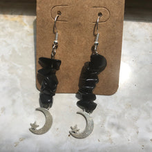 Load image into Gallery viewer, Onyx Chip Moon Earrings
