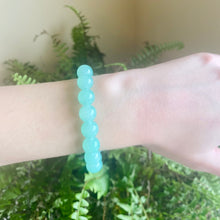 Load image into Gallery viewer, Jade Quartz Bracelet
