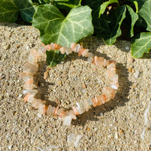 Load image into Gallery viewer, Pink Opal Chip Bracelet