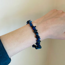 Load image into Gallery viewer, Sodalite Chip Bracelet