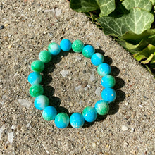 Load image into Gallery viewer, Blue &amp; Green Splatter Glass Bracelet
